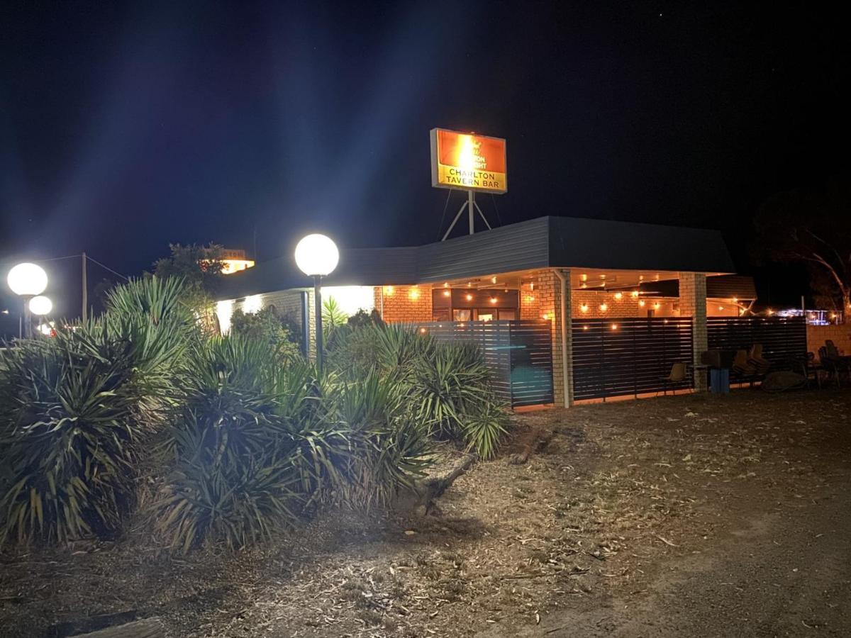 Charlton Motel Zewnętrze zdjęcie